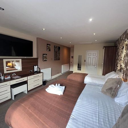 Lauriston & Lawton Court Hotel ลันดิดโน ภายนอก รูปภาพ