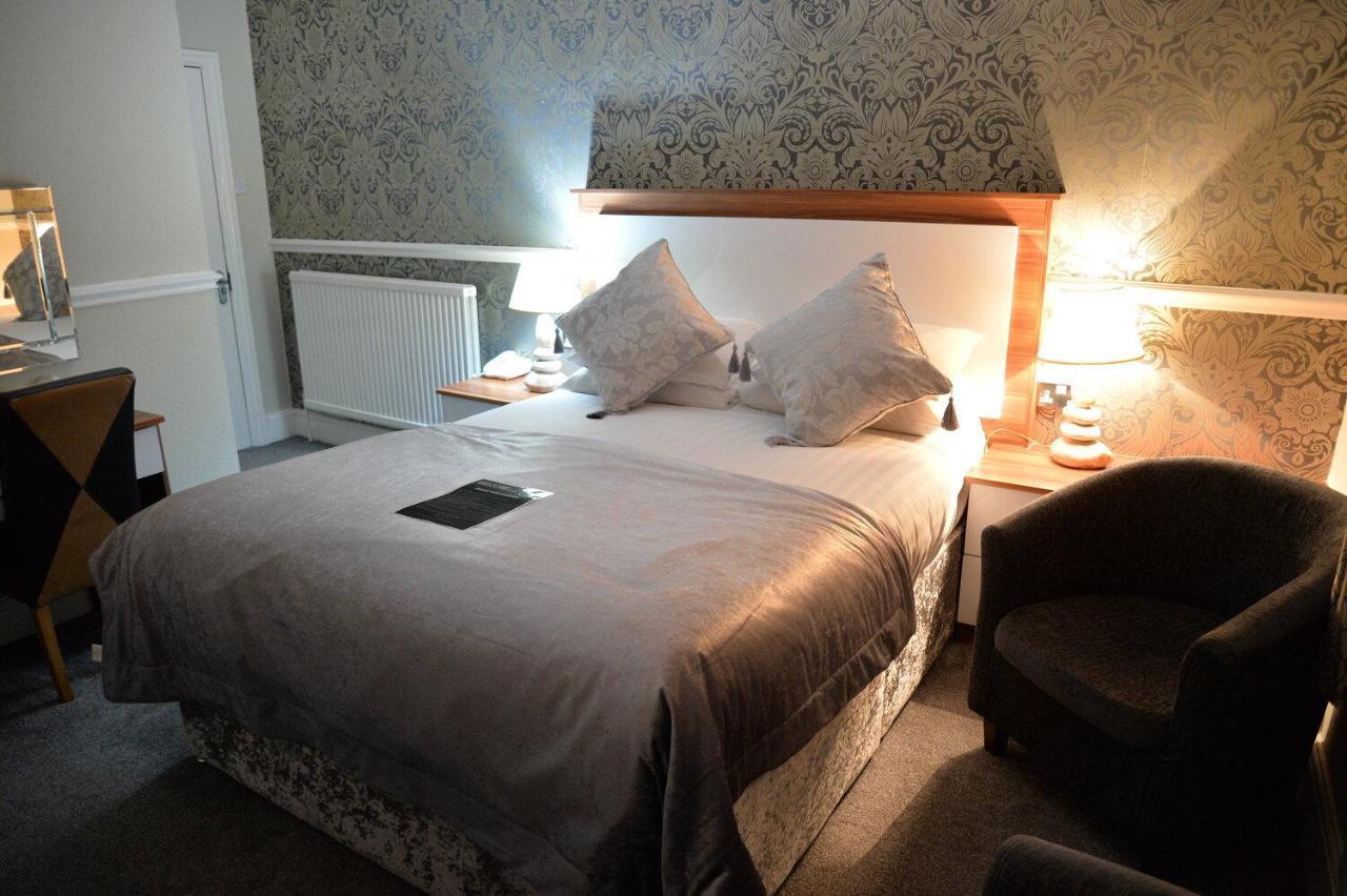 Lauriston & Lawton Court Hotel ลันดิดโน ภายนอก รูปภาพ