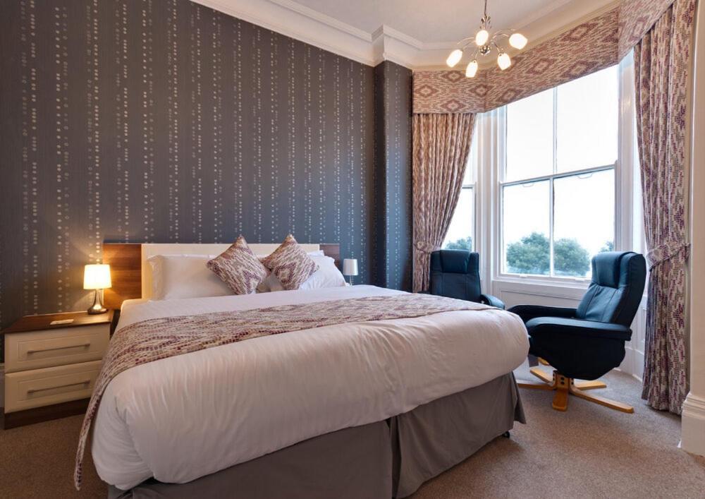 Lauriston & Lawton Court Hotel ลันดิดโน ภายนอก รูปภาพ