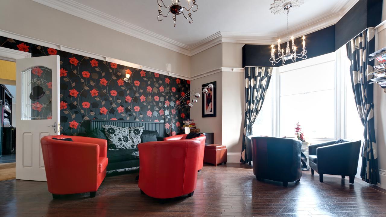 Lauriston & Lawton Court Hotel ลันดิดโน ภายนอก รูปภาพ