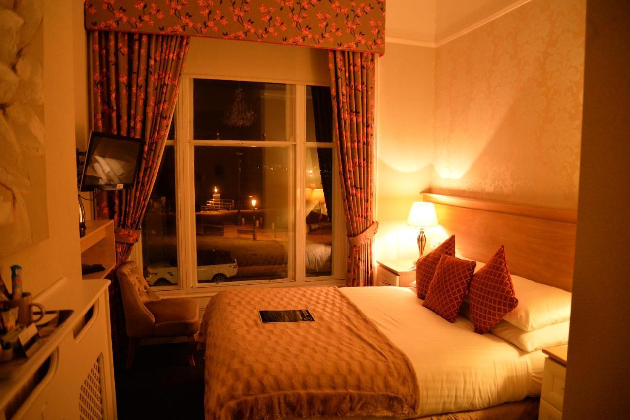 Lauriston & Lawton Court Hotel ลันดิดโน ภายนอก รูปภาพ