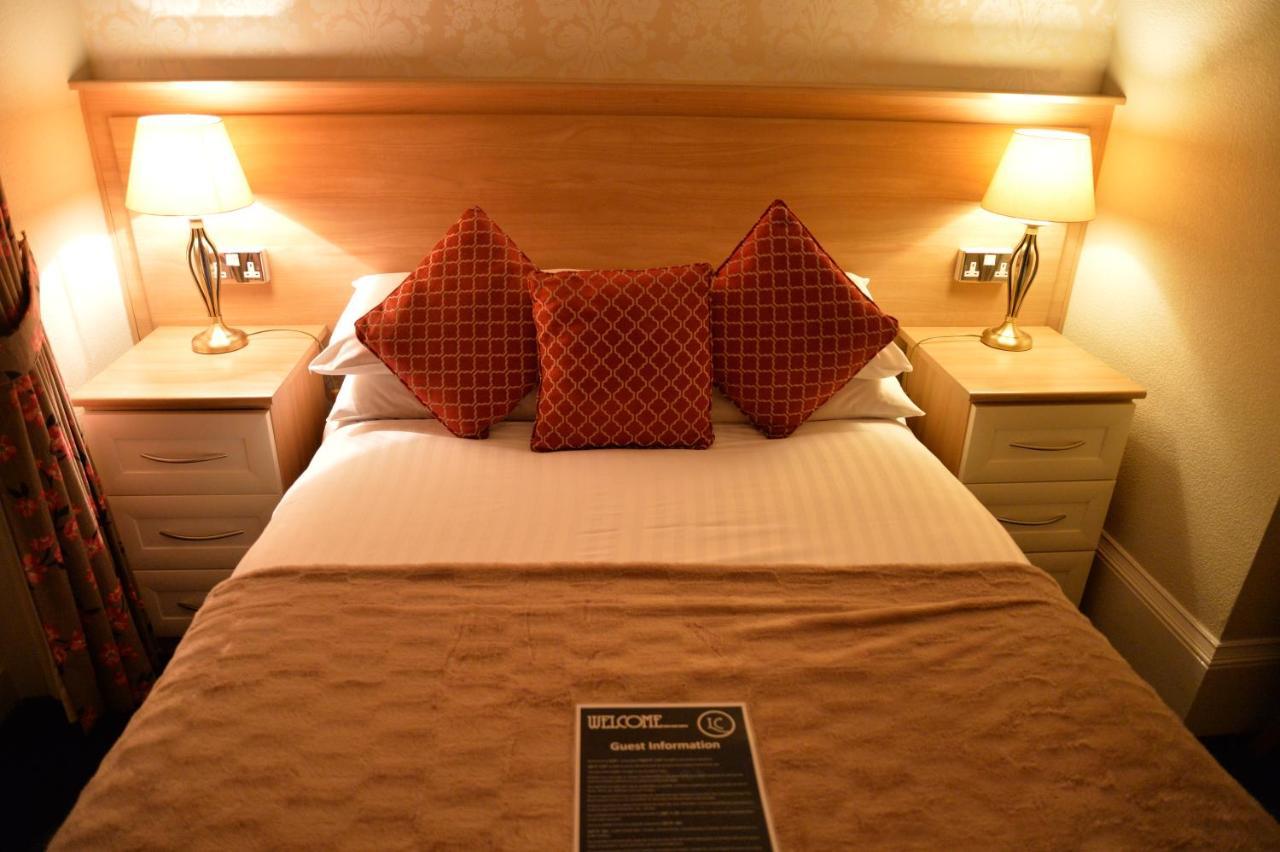 Lauriston & Lawton Court Hotel ลันดิดโน ภายนอก รูปภาพ