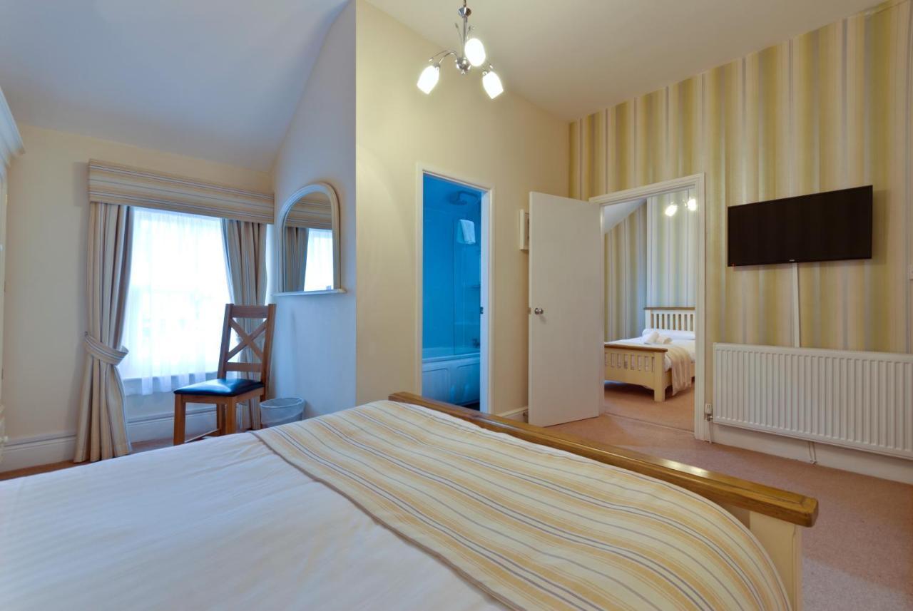 Lauriston & Lawton Court Hotel ลันดิดโน ภายนอก รูปภาพ