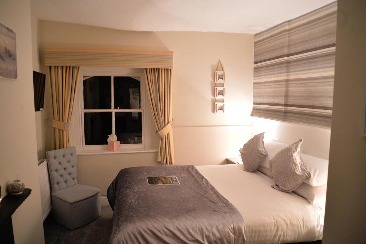 Lauriston & Lawton Court Hotel ลันดิดโน ภายนอก รูปภาพ